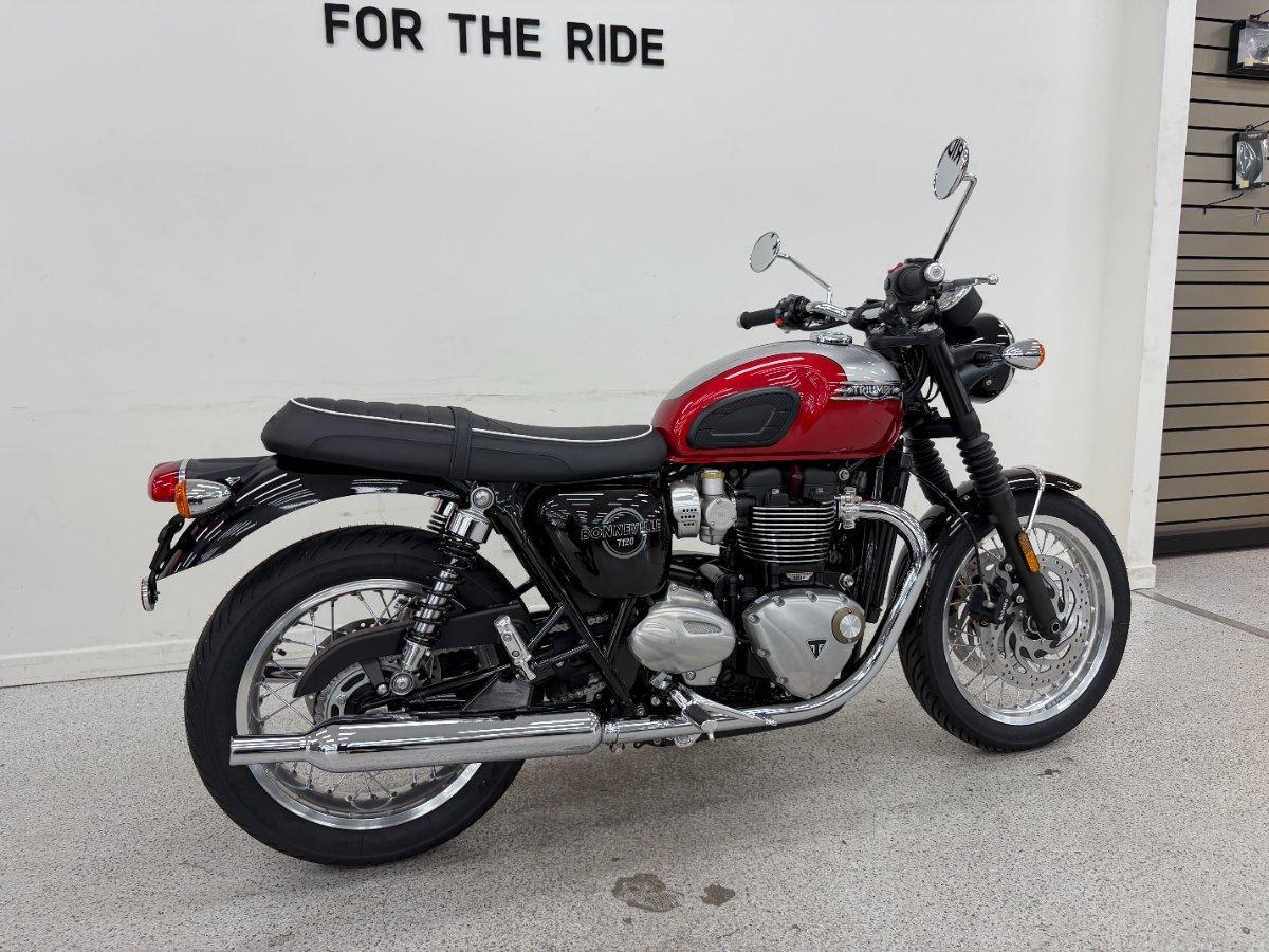 2026 TRIUMPH BONNEVILLE T120 ROAD