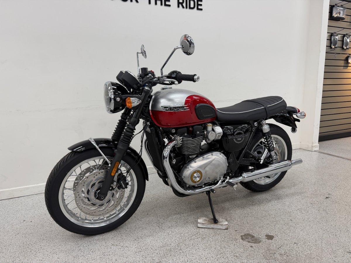 2026 TRIUMPH BONNEVILLE T120 ROAD