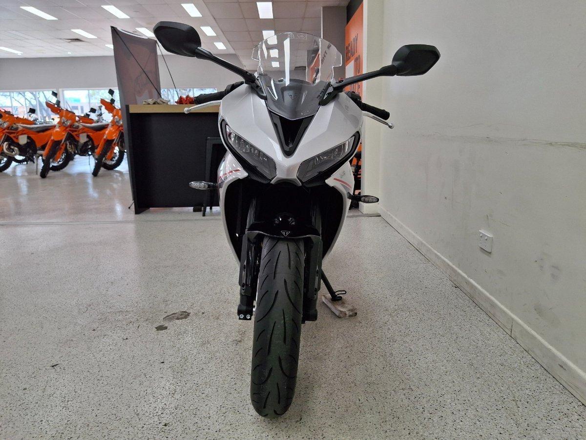 2026 TRIUMPH DAYTONA 660 (LAMS) ROAD