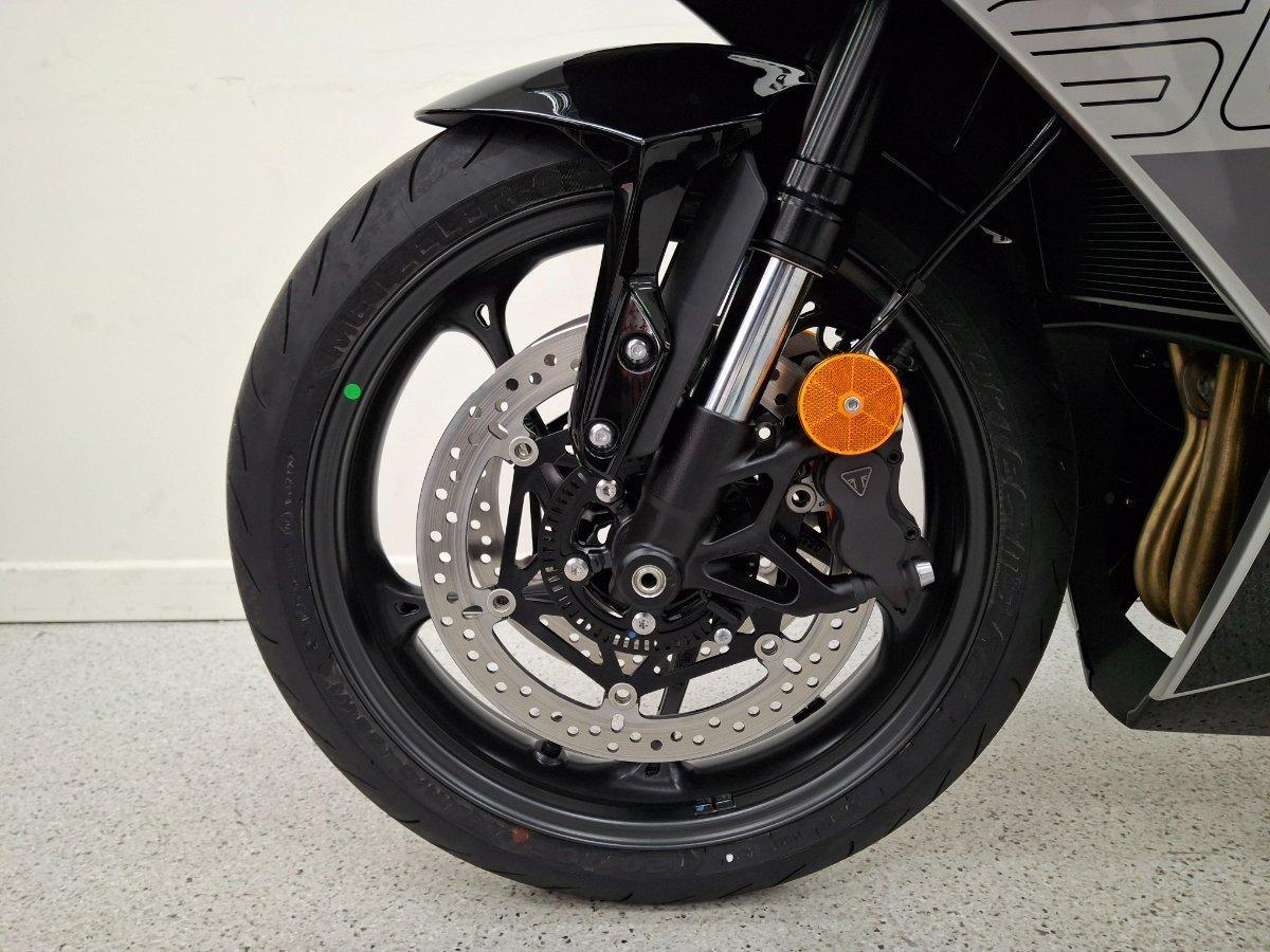 2026 TRIUMPH DAYTONA 660 (LAMS) ROAD