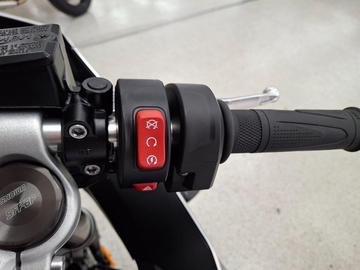 2026 TRIUMPH DAYTONA 660 (LAMS) ROAD