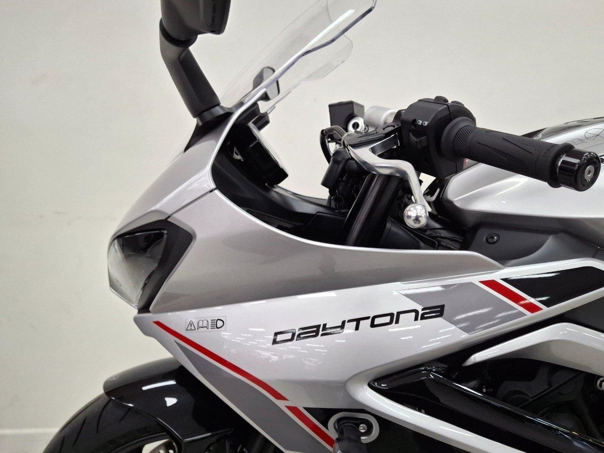 2026 TRIUMPH DAYTONA 660 (LAMS) ROAD