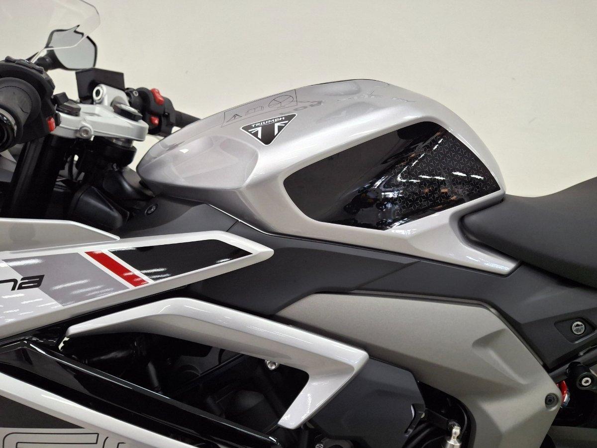 2026 TRIUMPH DAYTONA 660 (LAMS) ROAD