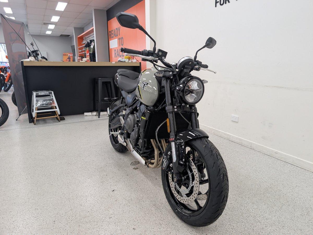 2026 TRIUMPH TRIDENT 660 ROAD