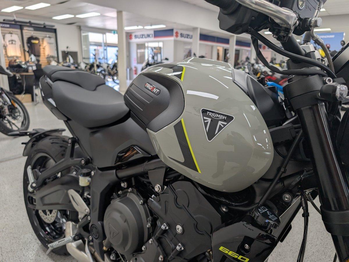 2026 TRIUMPH TRIDENT 660 ROAD