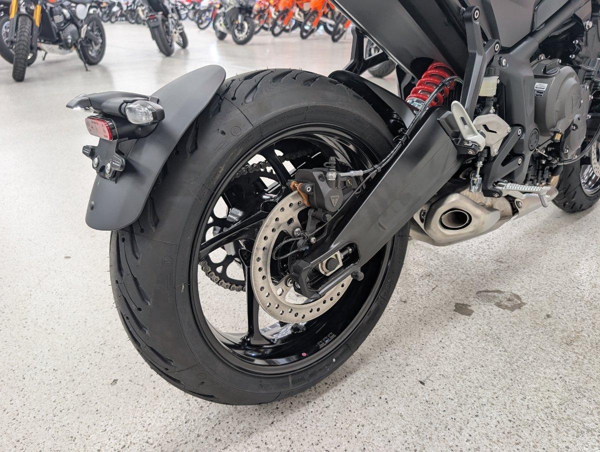 2026 TRIUMPH TRIDENT 660 ROAD