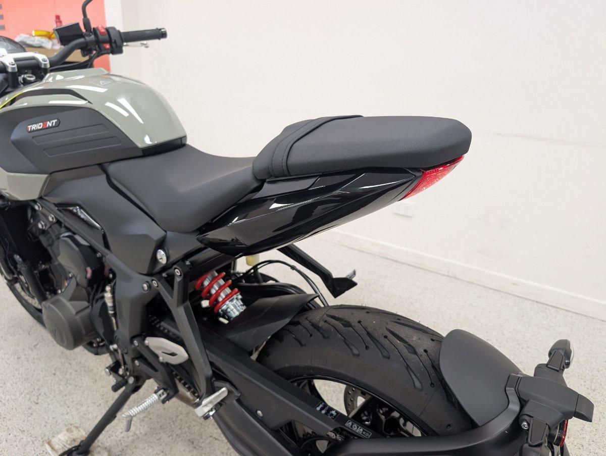 2026 TRIUMPH TRIDENT 660 ROAD