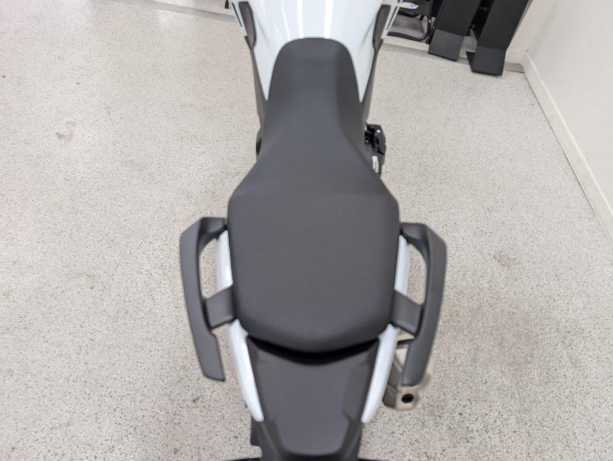 2026 HONDA CB500XA (NX500) ROAD