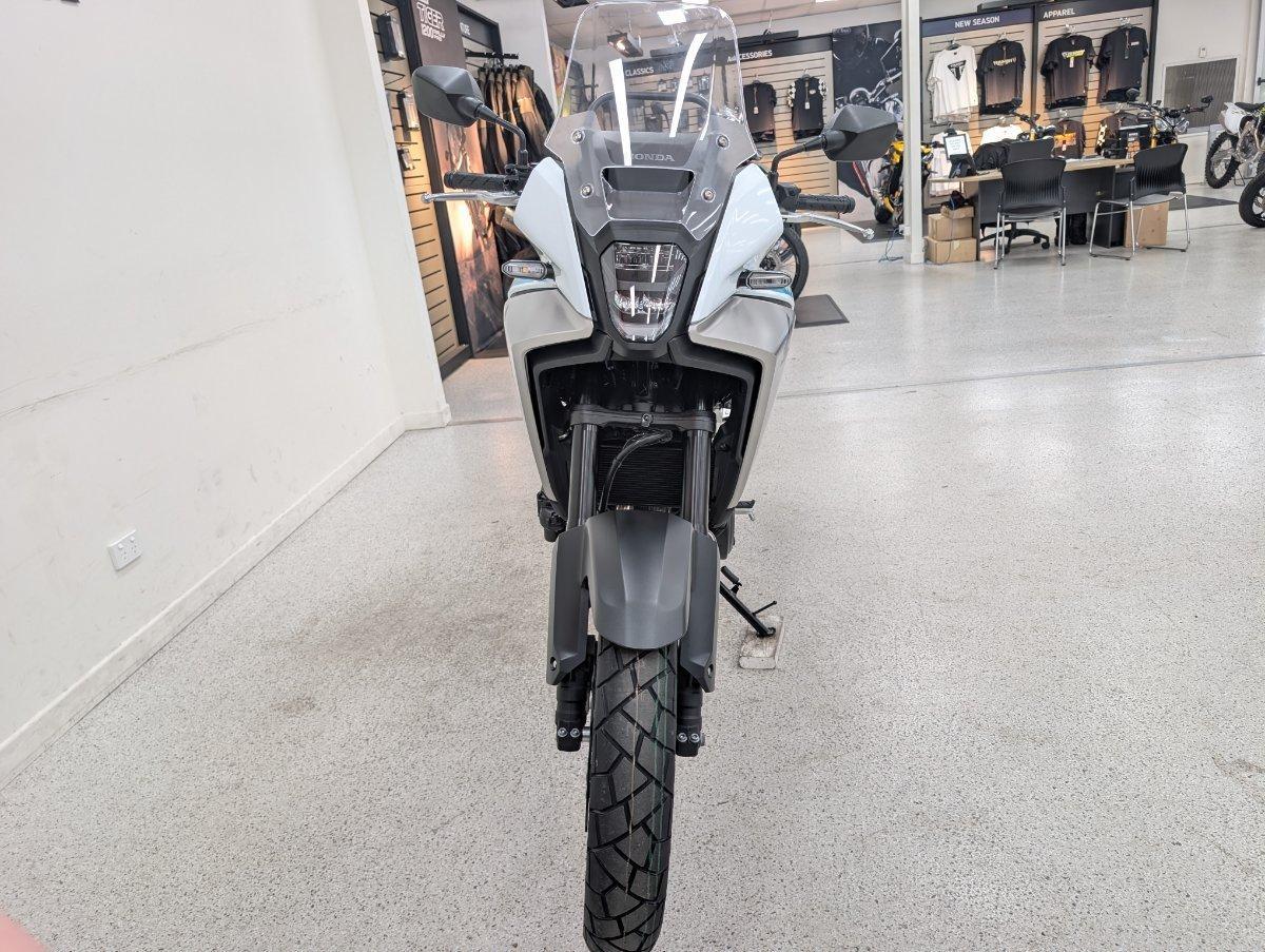 2026 HONDA CB500XA (NX500) ROAD