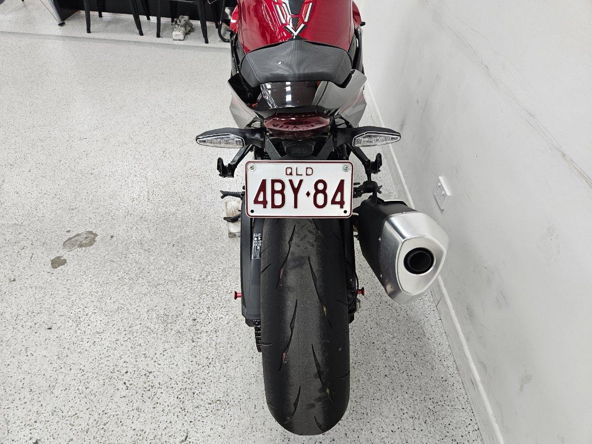 2025 SUZUKI GSX-R1000R SPORTS