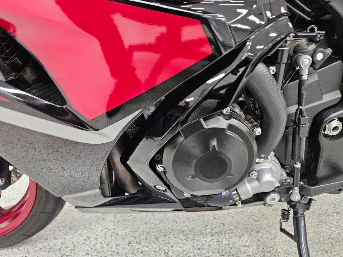 2025 SUZUKI GSX-R1000R SPORTS