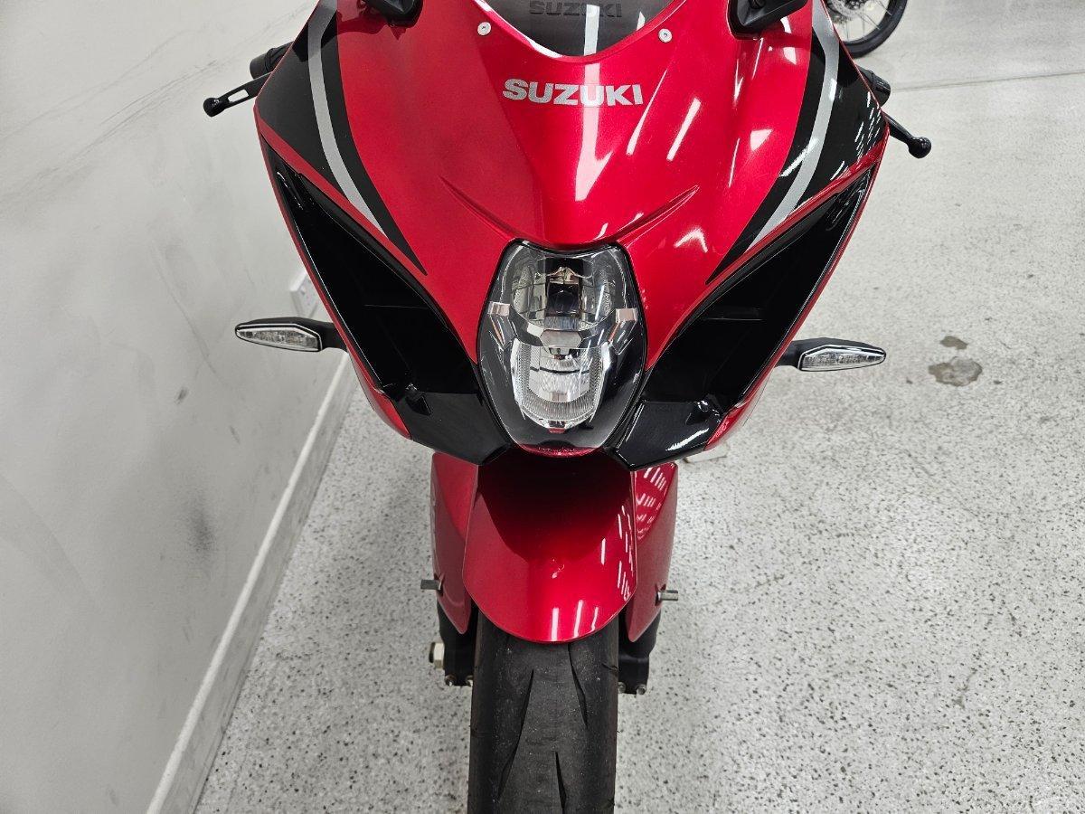 2025 SUZUKI GSX-R1000R SPORTS