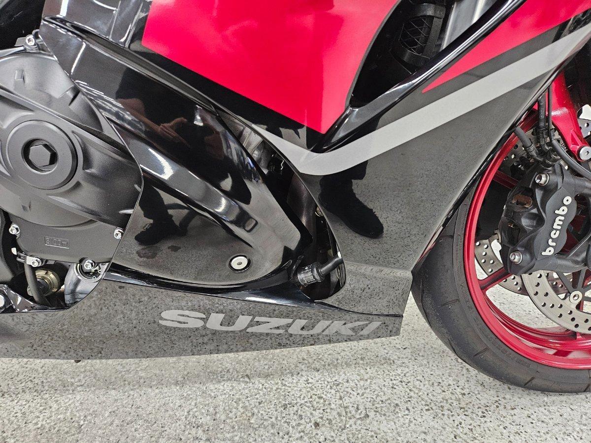 2025 SUZUKI GSX-R1000R SPORTS