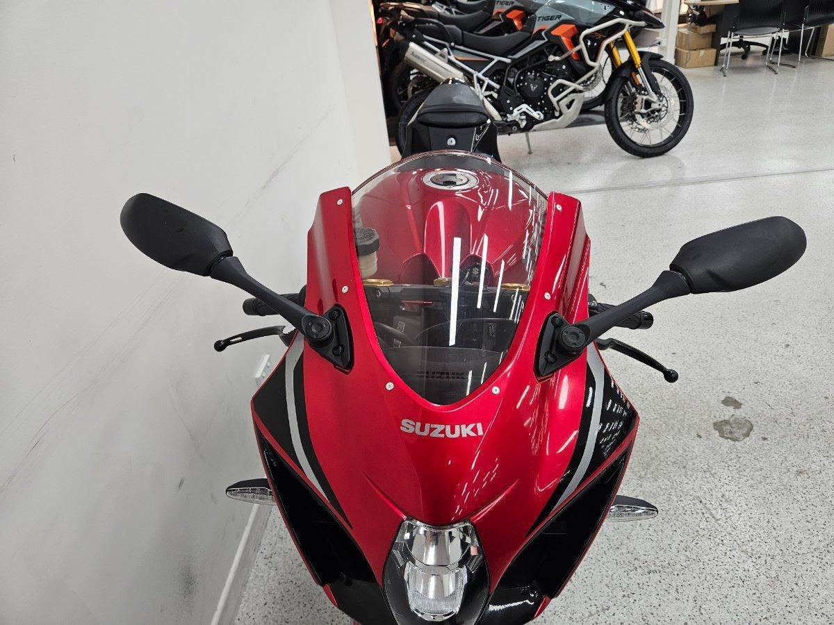 2025 SUZUKI GSX-R1000R SPORTS