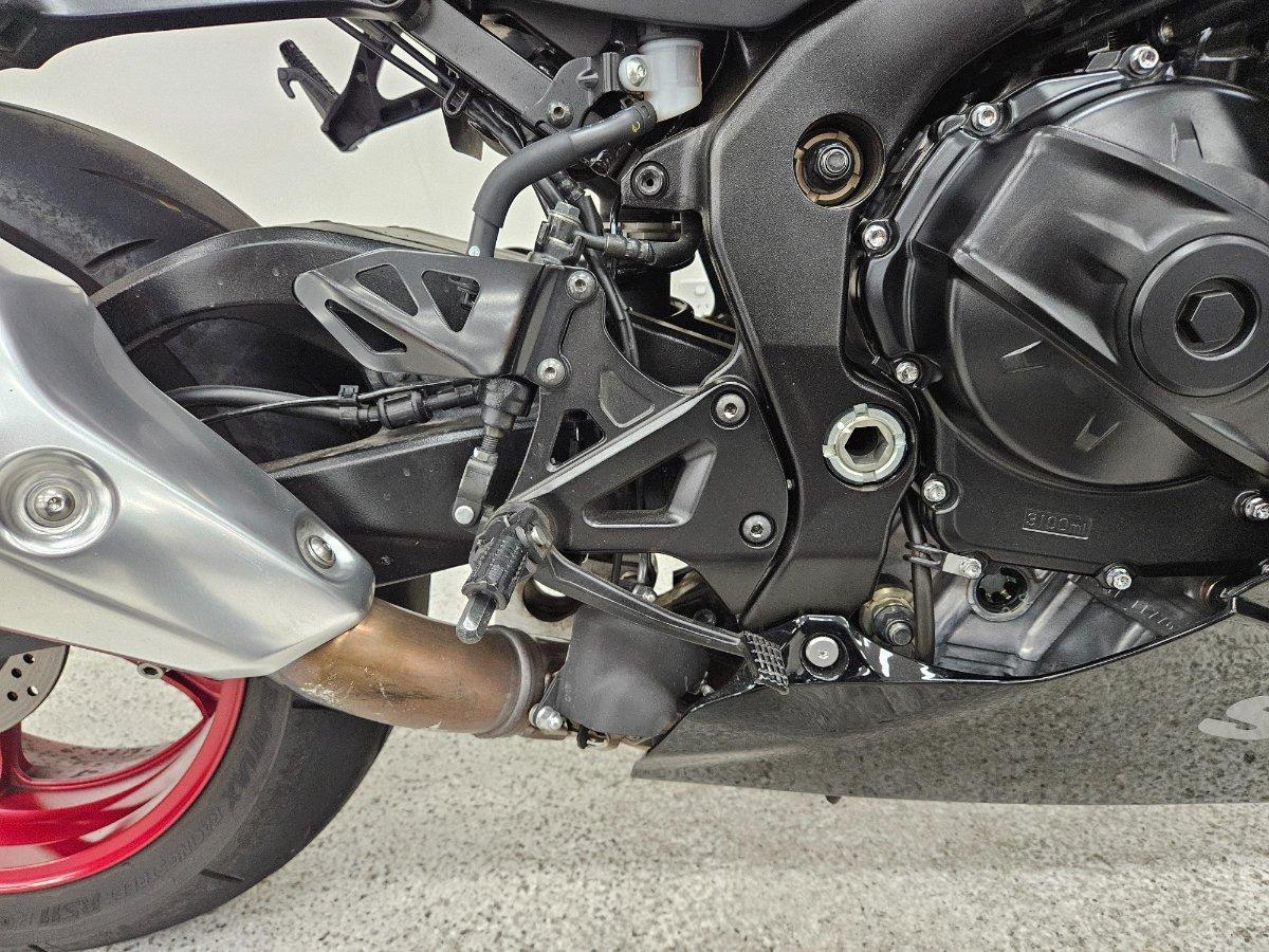 2025 SUZUKI GSX-R1000R SPORTS