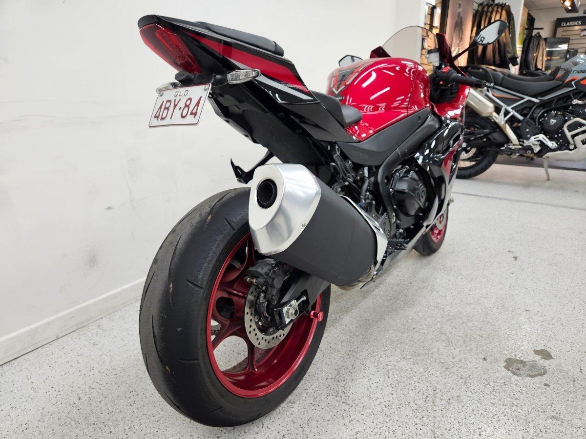 2025 SUZUKI GSX-R1000R SPORTS