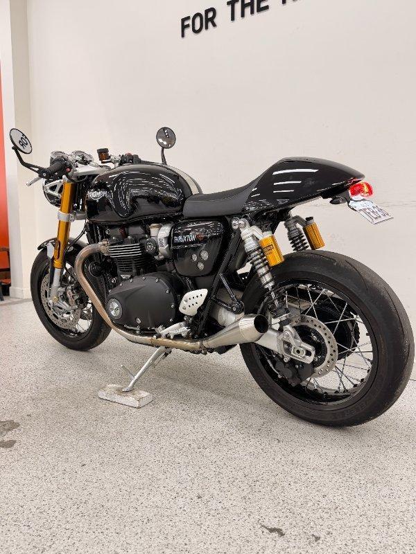 2022 TRIUMPH THRUXTON RS ROAD