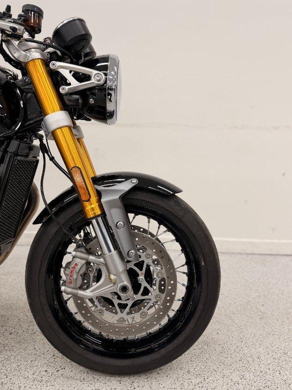 2022 TRIUMPH THRUXTON RS ROAD