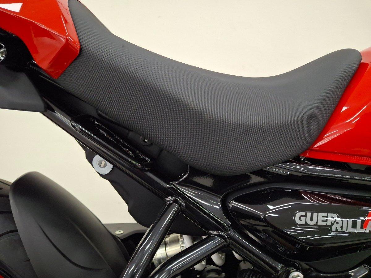 2026 ROYAL ENFIELD GUERILLA 450 ROAD