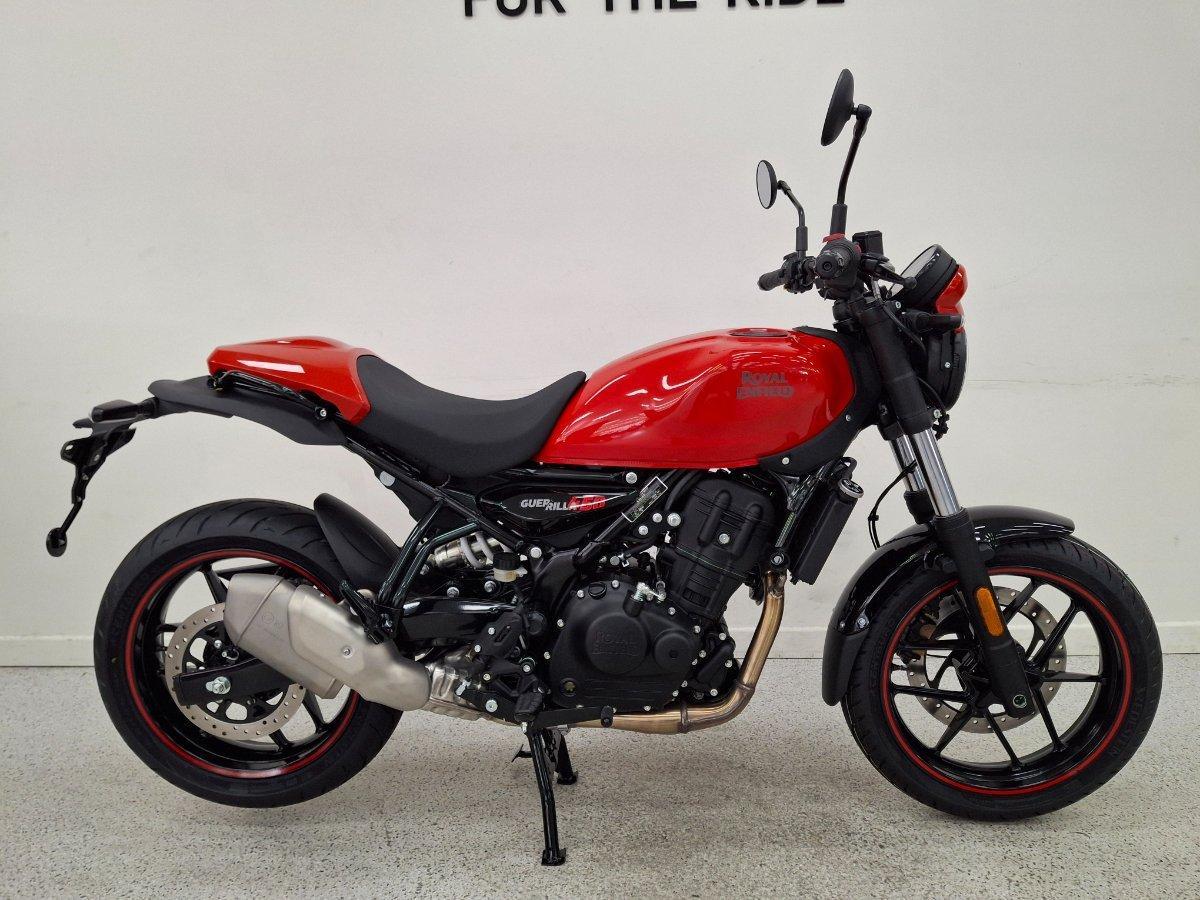 2026 ROYAL ENFIELD GUERILLA 450 ROAD