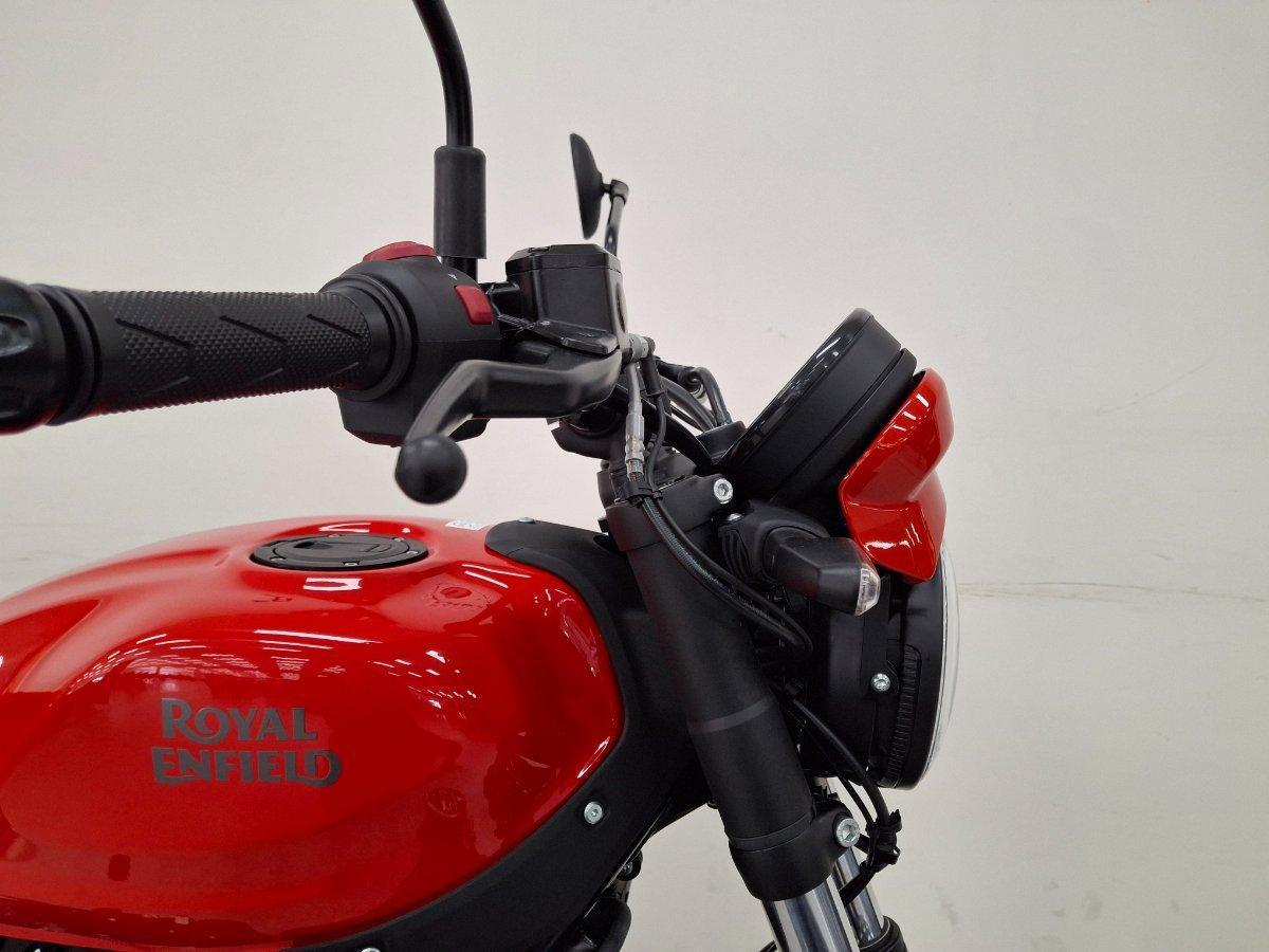 2026 ROYAL ENFIELD GUERILLA 450 ROAD