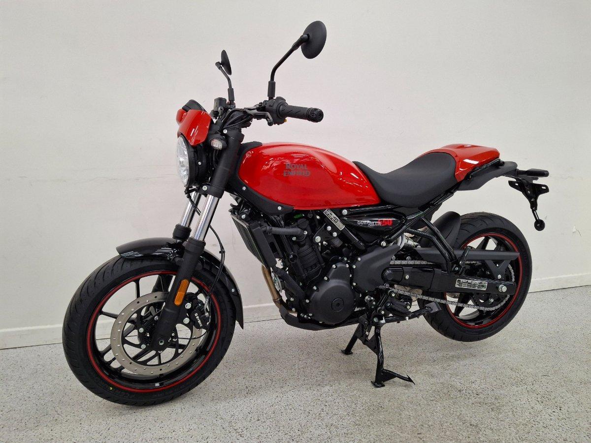2026 ROYAL ENFIELD GUERILLA 450 ROAD