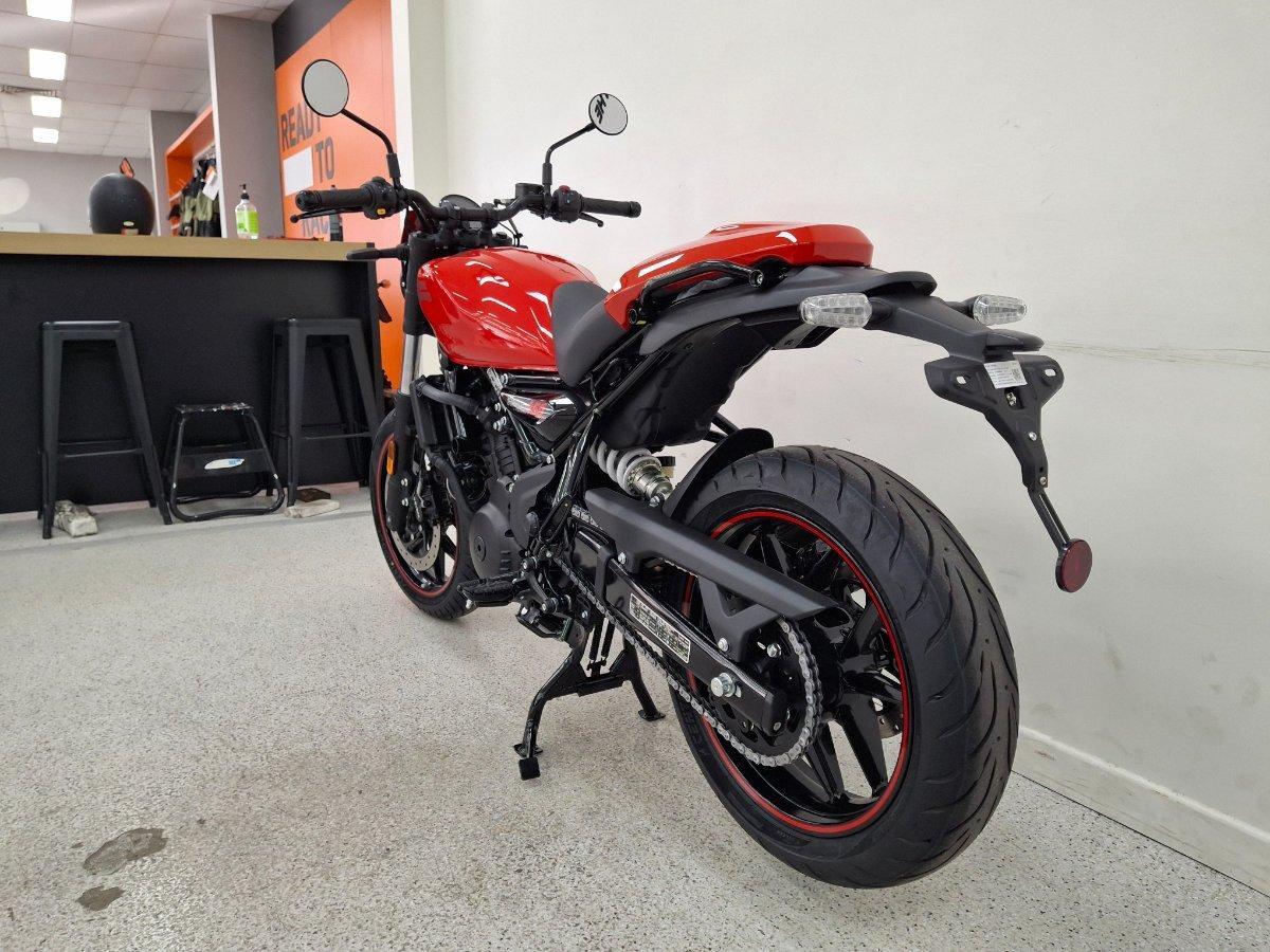 2026 ROYAL ENFIELD GUERILLA 450 ROAD