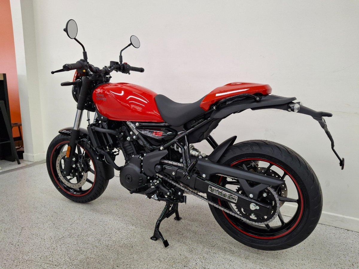2026 ROYAL ENFIELD GUERILLA 450 ROAD