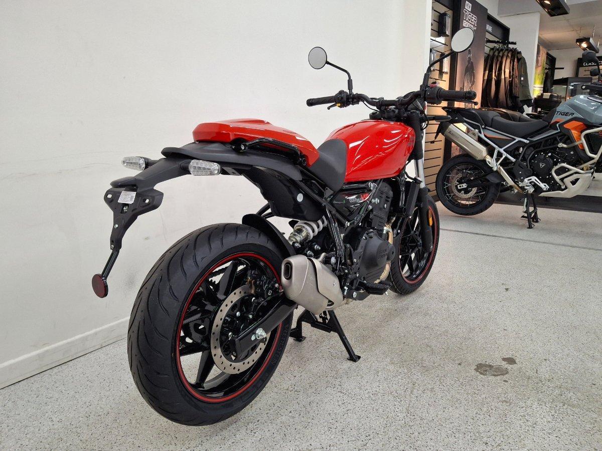 2026 ROYAL ENFIELD GUERILLA 450 ROAD