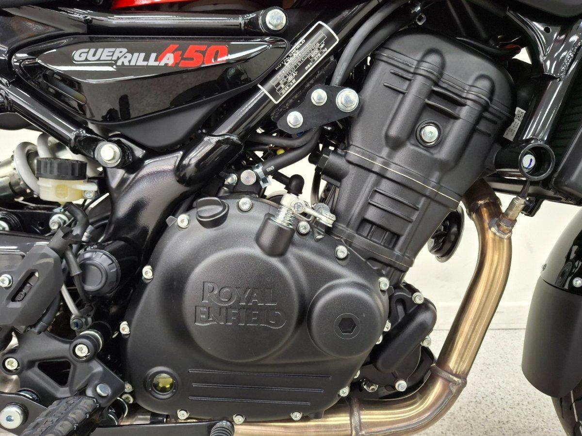 2026 ROYAL ENFIELD GUERILLA 450 ROAD
