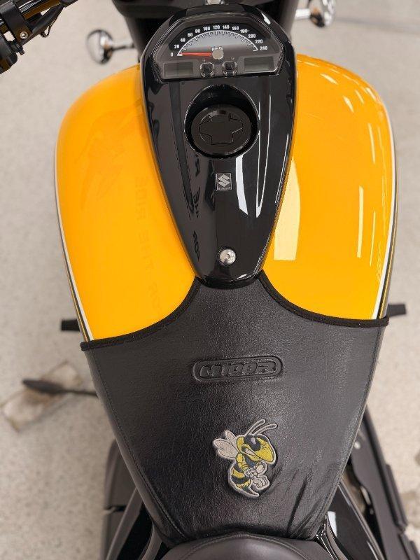2013 SUZUKI VZR 1800 BOULEVARD (M109R) CRUISER