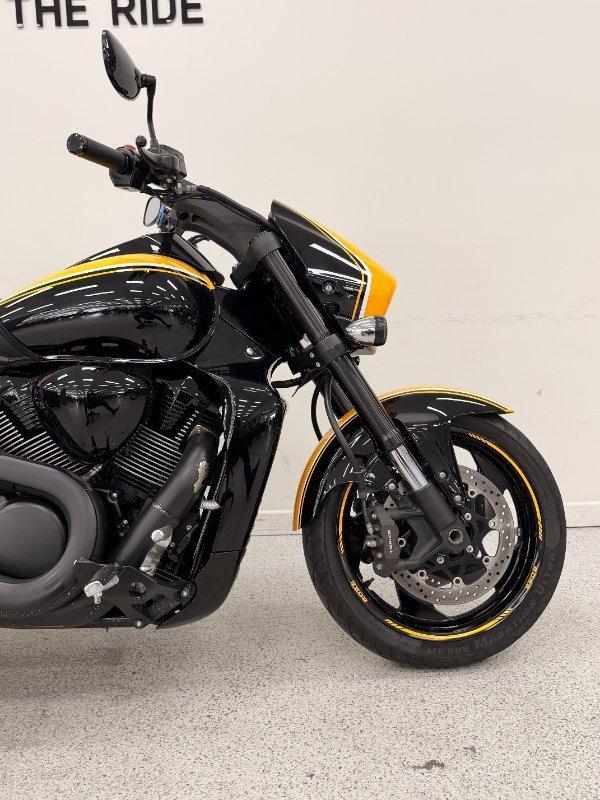 2013 SUZUKI VZR 1800 BOULEVARD (M109R) CRUISER