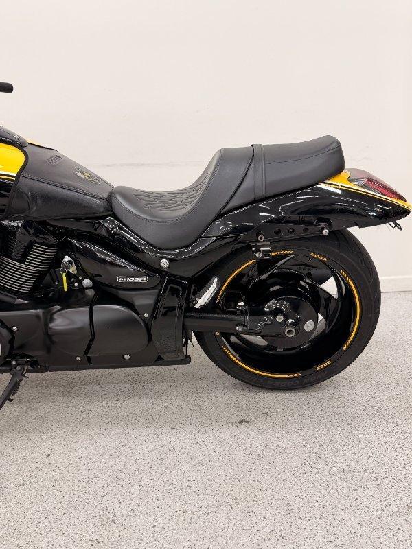 2013 SUZUKI VZR 1800 BOULEVARD (M109R) CRUISER