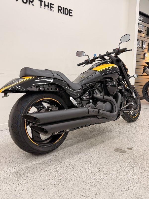 2013 SUZUKI VZR 1800 BOULEVARD (M109R) CRUISER