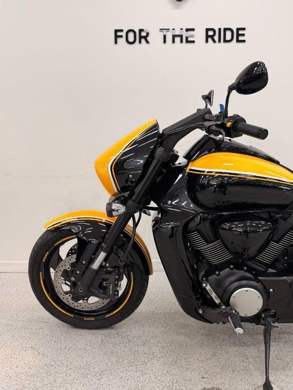 2013 SUZUKI VZR 1800 BOULEVARD (M109R) CRUISER