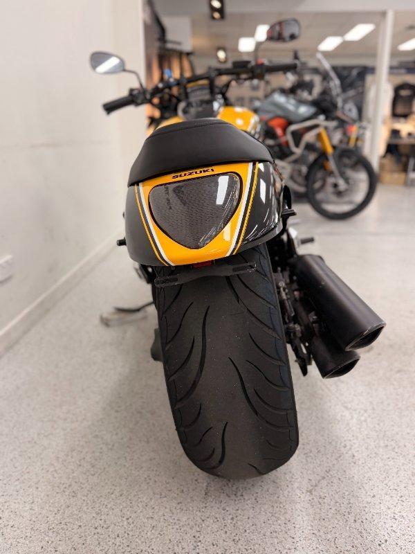 2013 SUZUKI VZR 1800 BOULEVARD (M109R) CRUISER