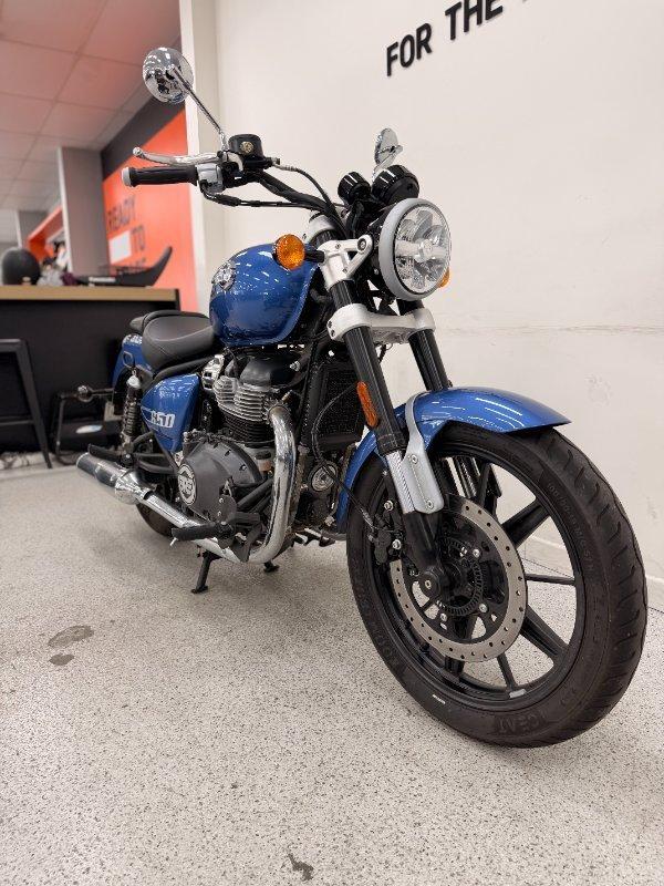 2025 ROYAL ENFIELD SUPER METEOR 650 ROAD