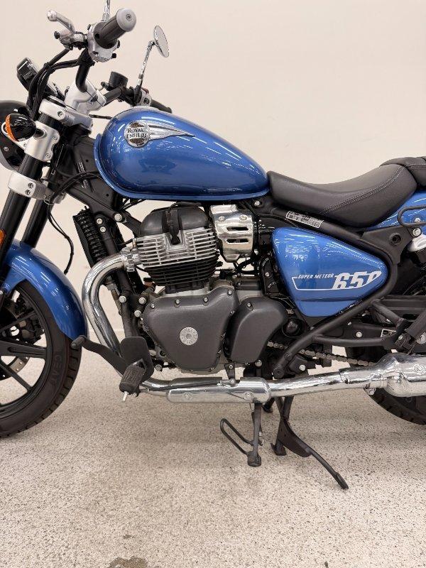 2025 ROYAL ENFIELD SUPER METEOR 650 ROAD