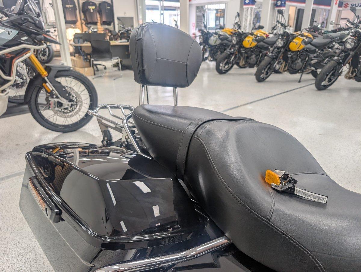 2017 HARLEY-DAVIDSON FLHXS STREET GLIDE SPECIAL CRUISER