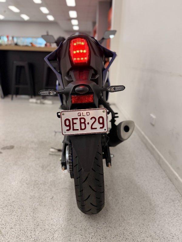 2025 YAMAHA YZF-R3 SPORTS