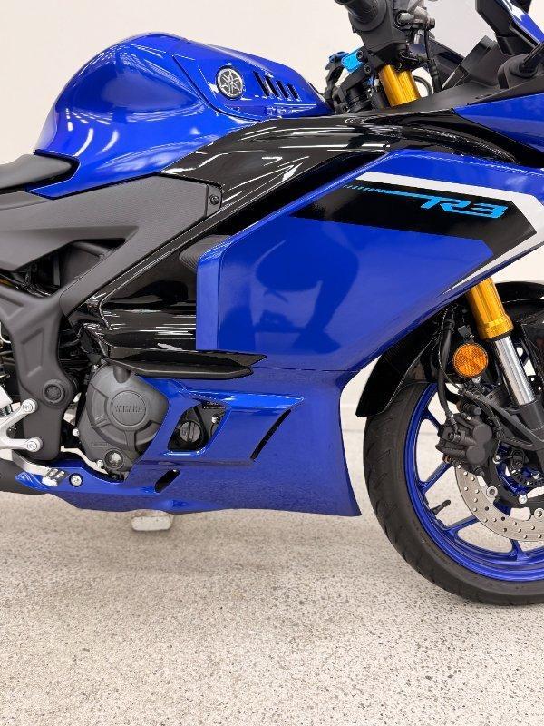 2025 YAMAHA YZF-R3 SPORTS