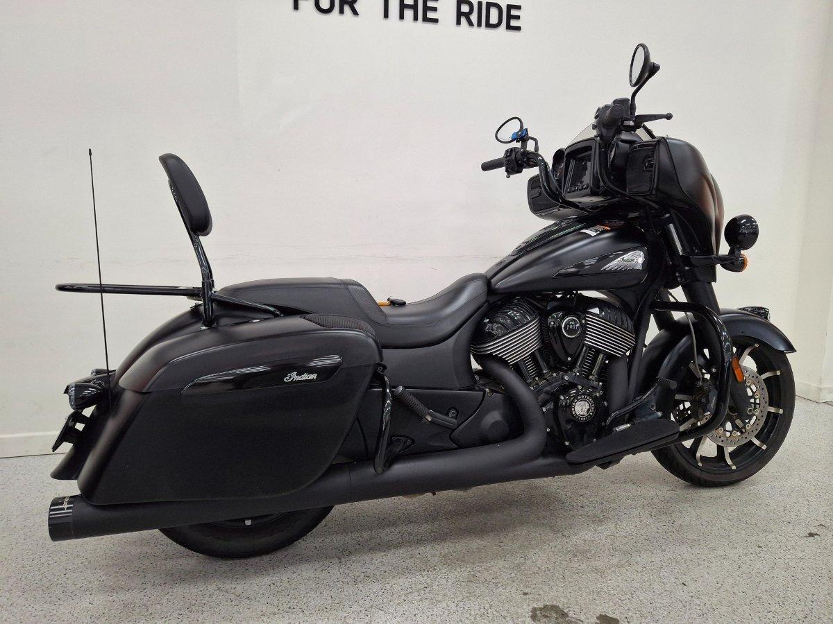 2023 INDIAN CHIEFTAIN DARK HORSE TOURER