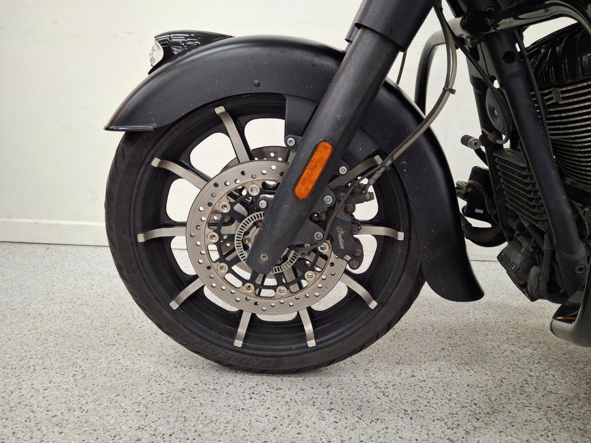 2023 INDIAN CHIEFTAIN DARK HORSE TOURER