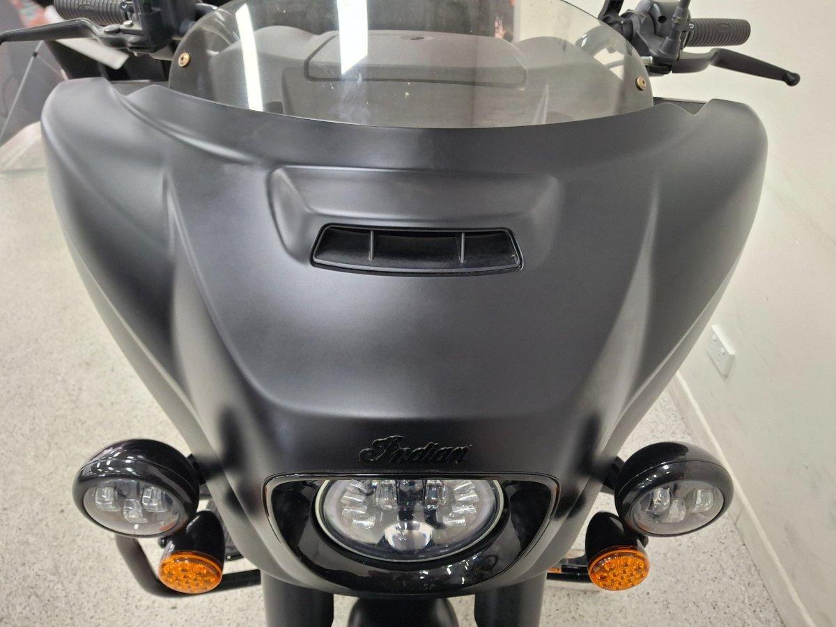 2023 INDIAN CHIEFTAIN DARK HORSE TOURER