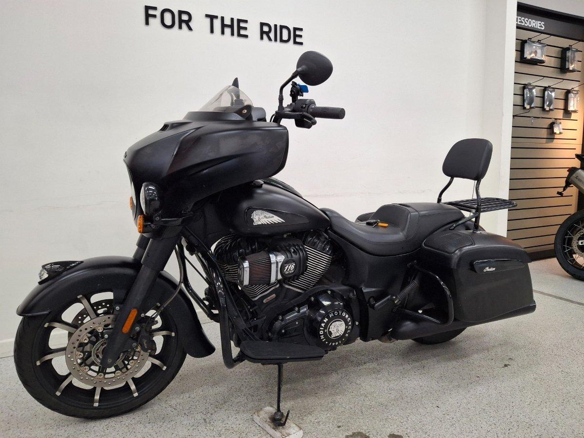 2023 INDIAN CHIEFTAIN DARK HORSE TOURER