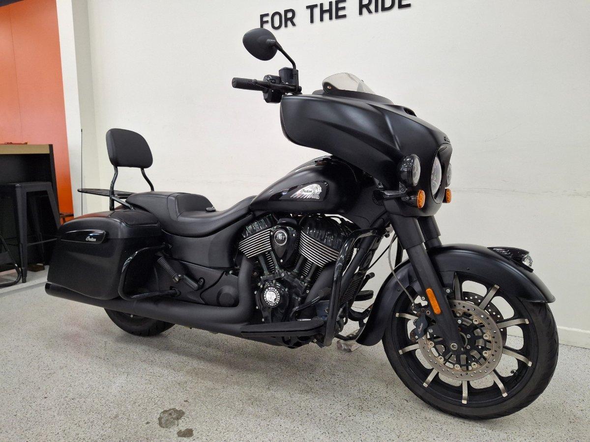 2023 INDIAN CHIEFTAIN DARK HORSE TOURER
