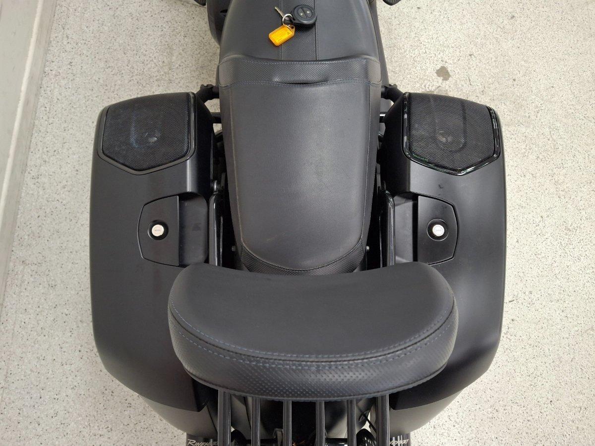 2023 INDIAN CHIEFTAIN DARK HORSE TOURER