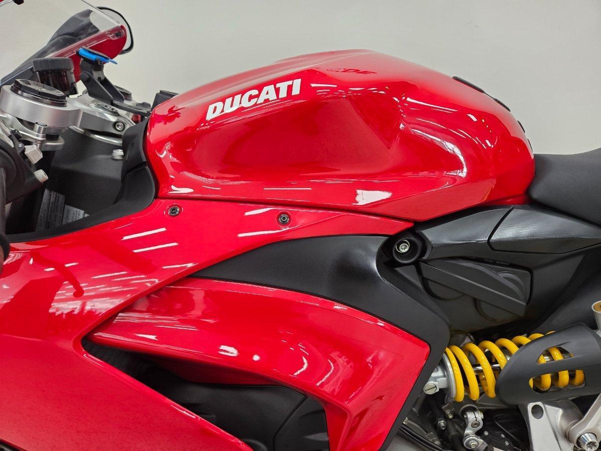 2023 DUCATI PANIGALE V2 SPORTS