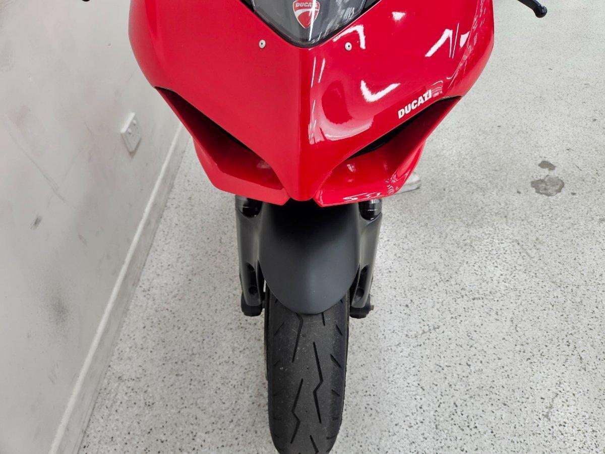 2023 DUCATI PANIGALE V2 SPORTS