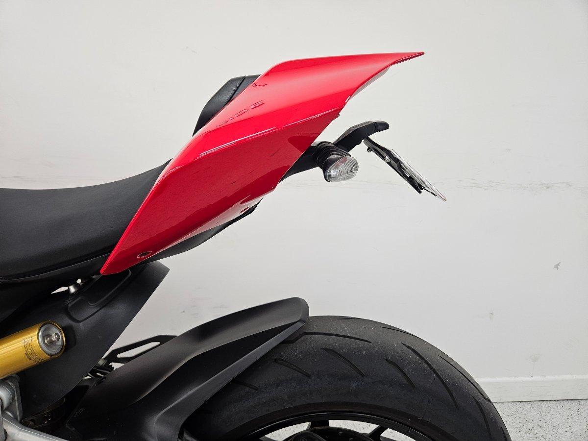 2023 DUCATI PANIGALE V2 SPORTS